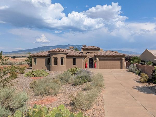 1916 Sonora Road NE, Rio Rancho, NM 87144