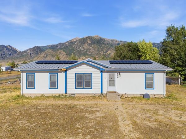 559 S 200 E, Mona, UT 84645