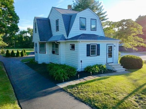 85 Kinnelon Rd, Kinnelon, NJ 07405
