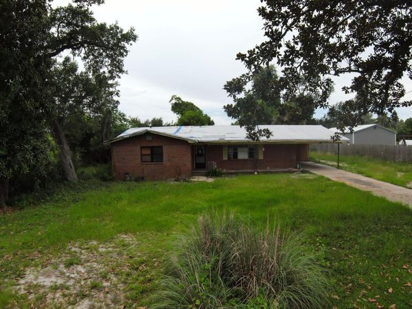 2420 E 2nd Plaza , Panama City, FL 32401
