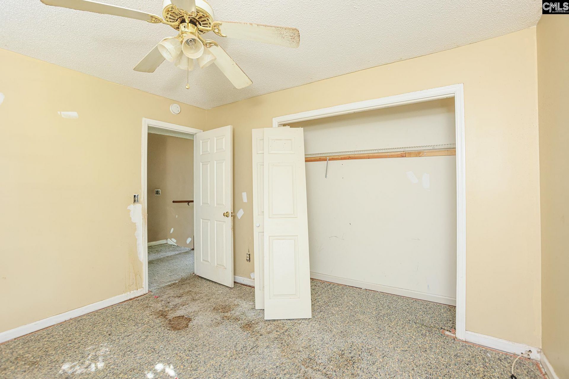 417 Saddlebrooke Road  Photo 9