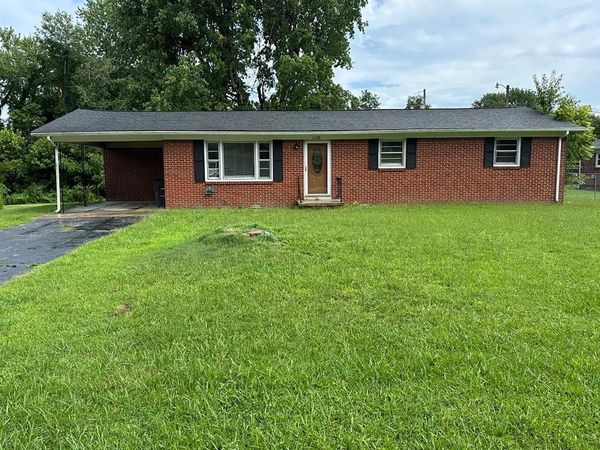 1238 Springdale Dr, Cookeville, TN