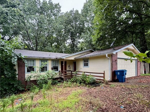 8 Quantock Hills Lane, Bella Vista, AR 72715