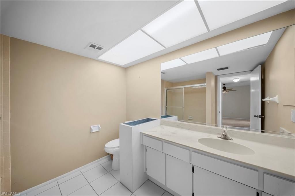 195 Cypress Way E, Unit 8, Naples, FL 34110 Photo