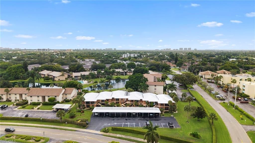 195 Cypress Way E, Unit 8, Naples, FL 34110 Photo