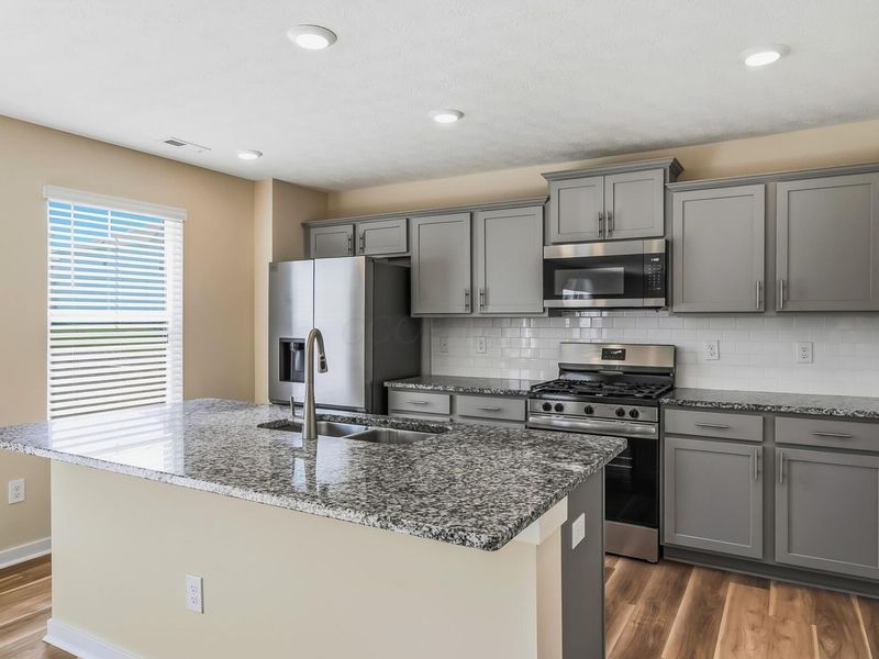 1410 Hansberry Drive, Lithopolis, OH 43136 Photo 9