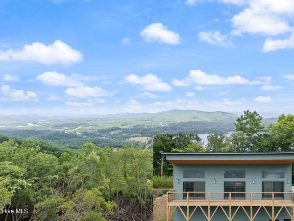 1126 Mason Way, Brasstown, NC 28902