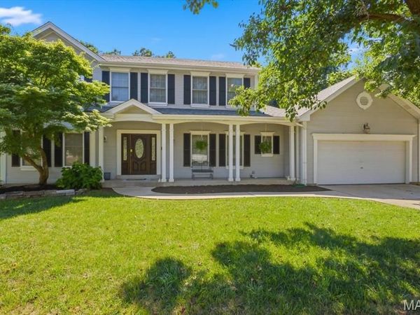 477 Redwood Forest Drive, Ballwin, MO 63021