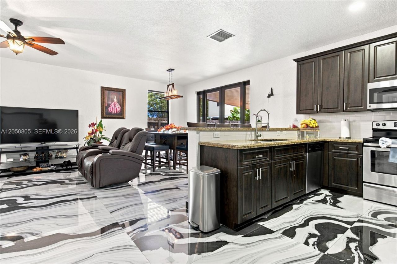 13650 SW 272nd Ter , Homestead, FL 33032 Photo