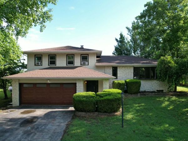 1017 W Meadowview Lane , Republic, MO 65738