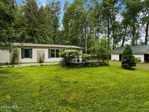 2409 N Boyer AVE, Sandpoint, ID 83864