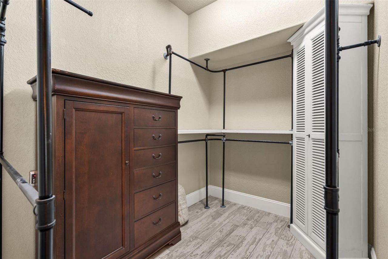 5804 Thoreau Place, Lithia, FL 33547 Photo