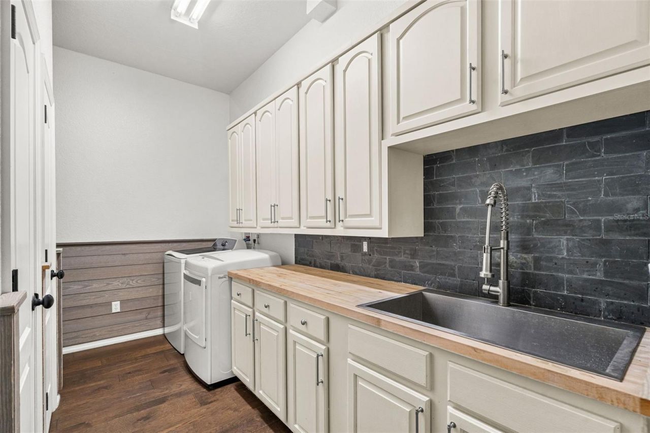 5804 Thoreau Place, Lithia, FL 33547 Photo