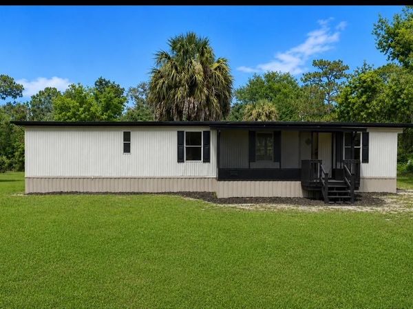 3320 N HOLIDAY DRIVE , CRYSTAL RIVER, FL 34428