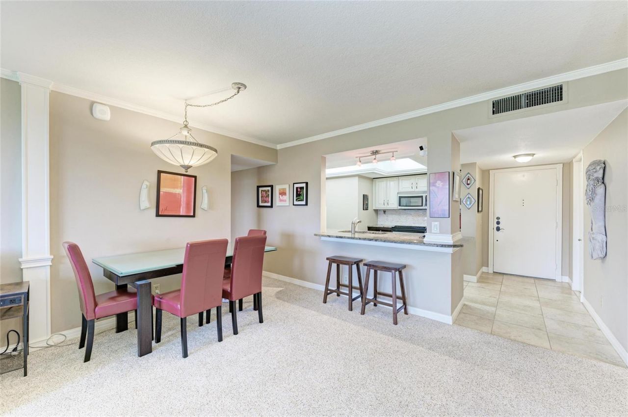 5700 Escondida Boulevard S, Unit 506, Saint Petersburg, FL 33715 Photo