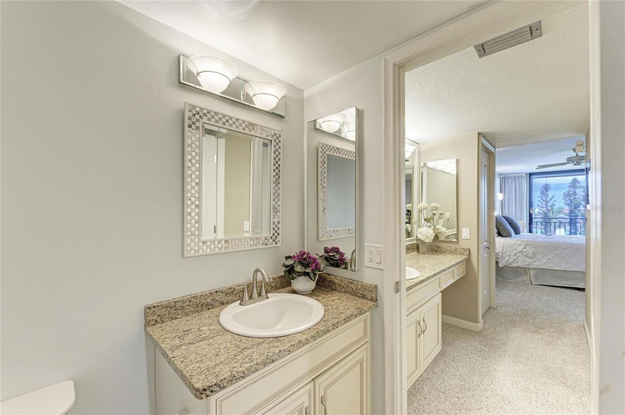 5700 Escondida Boulevard S, Unit 506, Saint Petersburg, FL 33715 Photo