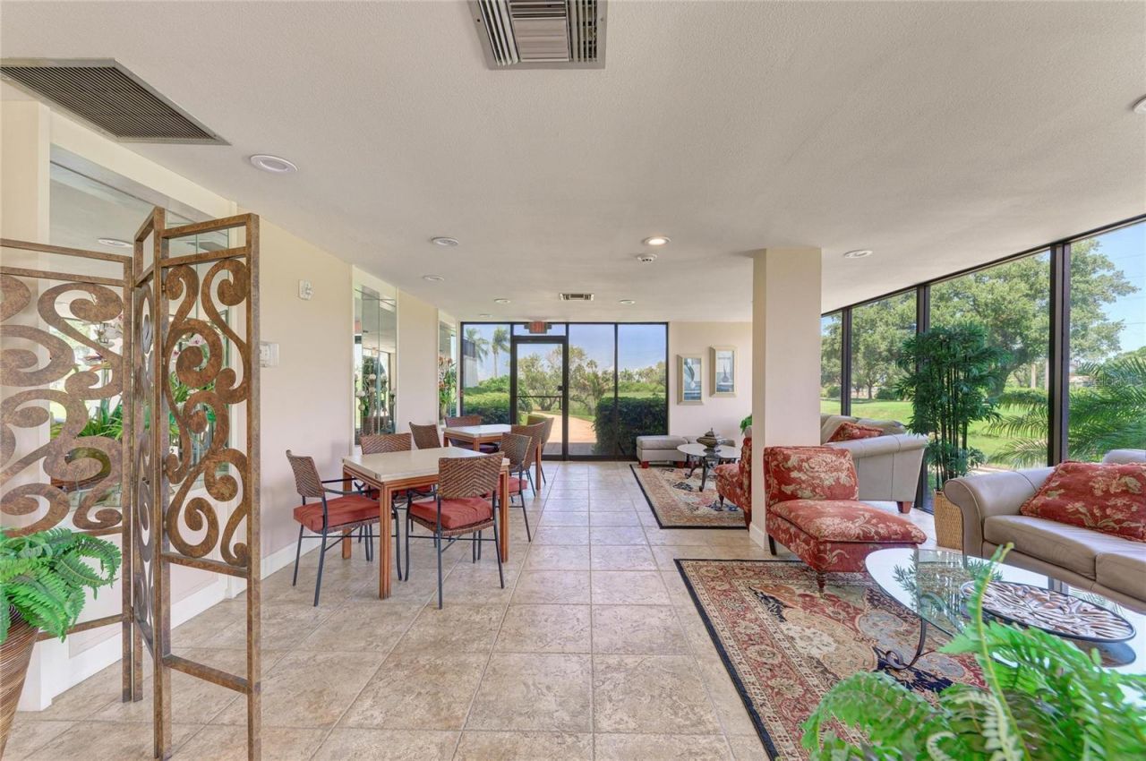 5700 Escondida Boulevard S, Unit 506, Saint Petersburg, FL 33715 Photo