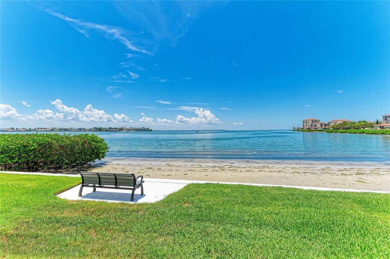 5700 Escondida Boulevard S, Unit 506, Saint Petersburg, FL 33715 Photo