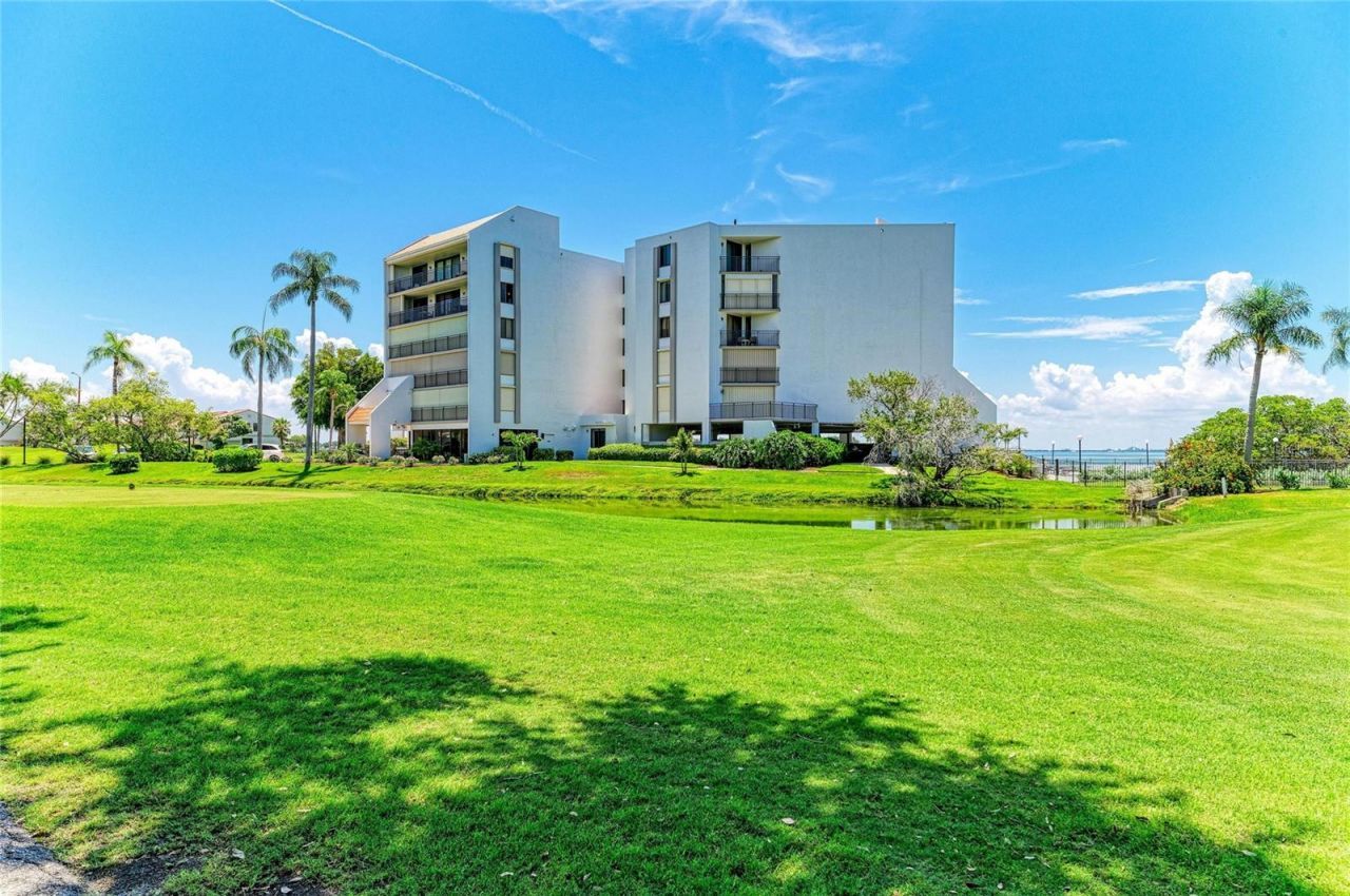 5700 Escondida Boulevard S, Unit 506, Saint Petersburg, FL 33715 Photo