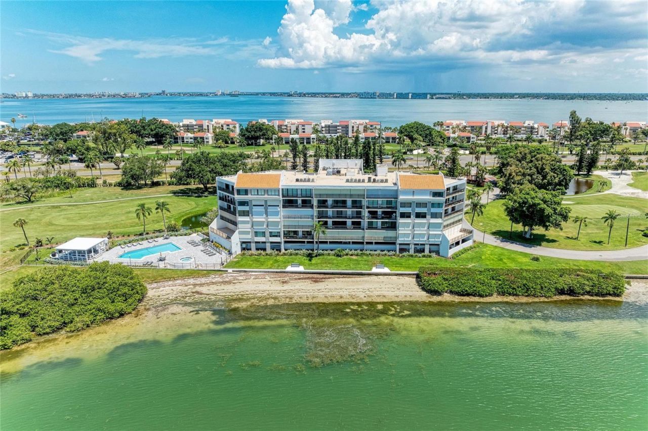5700 Escondida Boulevard S, Unit 506, Saint Petersburg, FL 33715 Photo