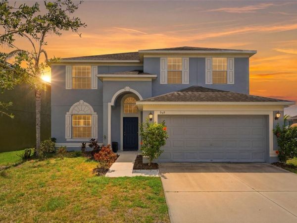 909 MEADOW GLADE DRIVE , RUSKIN, FL 33570