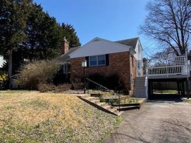 1917 YOUNGBLOOD STREET, MCLEAN, VA 22101