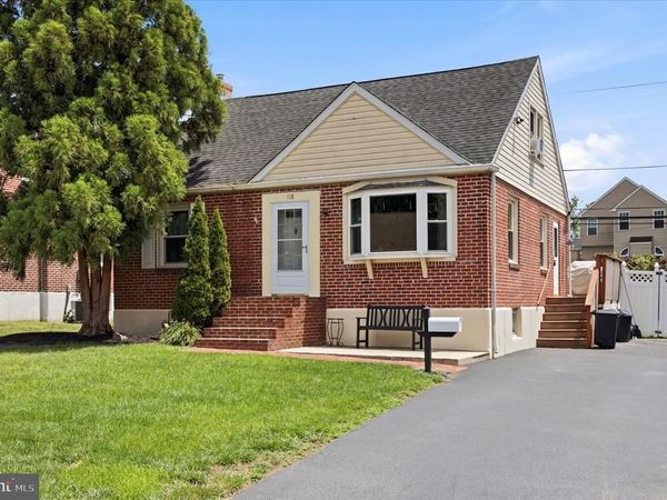 118 9TH AVENUE, FOLSOM, PA 19033
