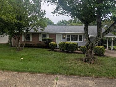 7407 CASTLE ROAD , MANASSAS, VA 20109
