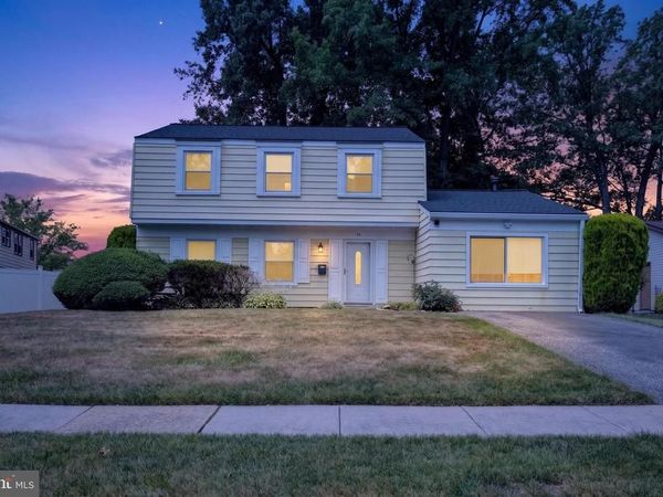 36 NEPTUNE LANE, WILLINGBORO, NJ 08046