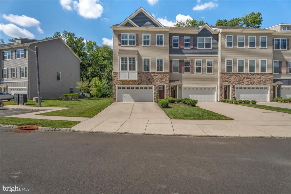 55 Sullivan Way, Marlton, NJ 08053 Main Photo