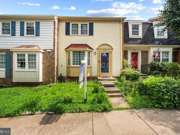 5021 MCFARLAND, FAIRFAX, VA 22032