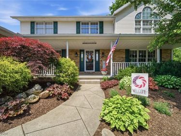 6915 Harbor Drive NW, Canton, OH 44718