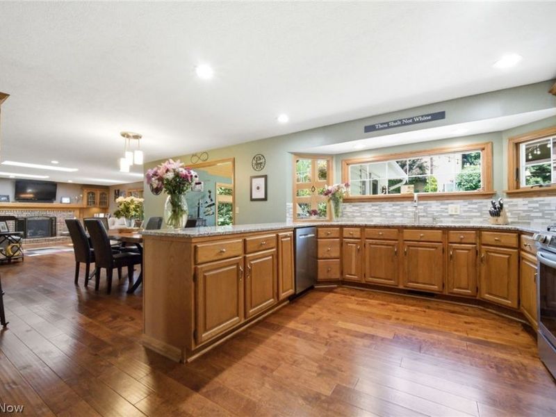 6915 Harbor Drive NW, Canton, OH 44718 Photo 20