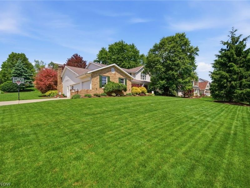 6915 Harbor Drive NW, Canton, OH 44718 Photo 4