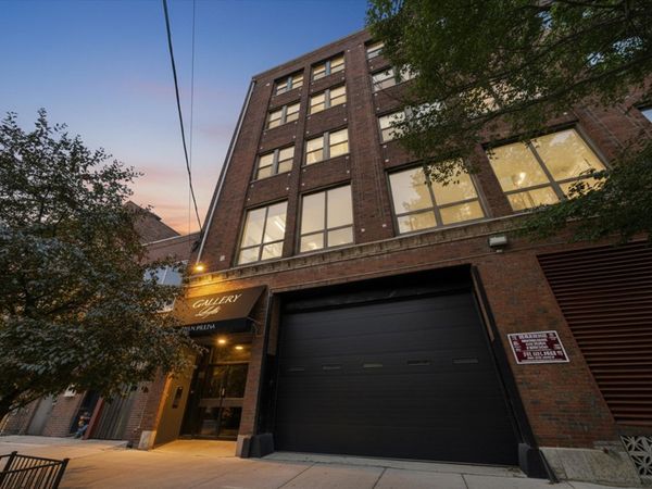 3323 N Paulina Street , Unit 3f, Chicago, IL 60657