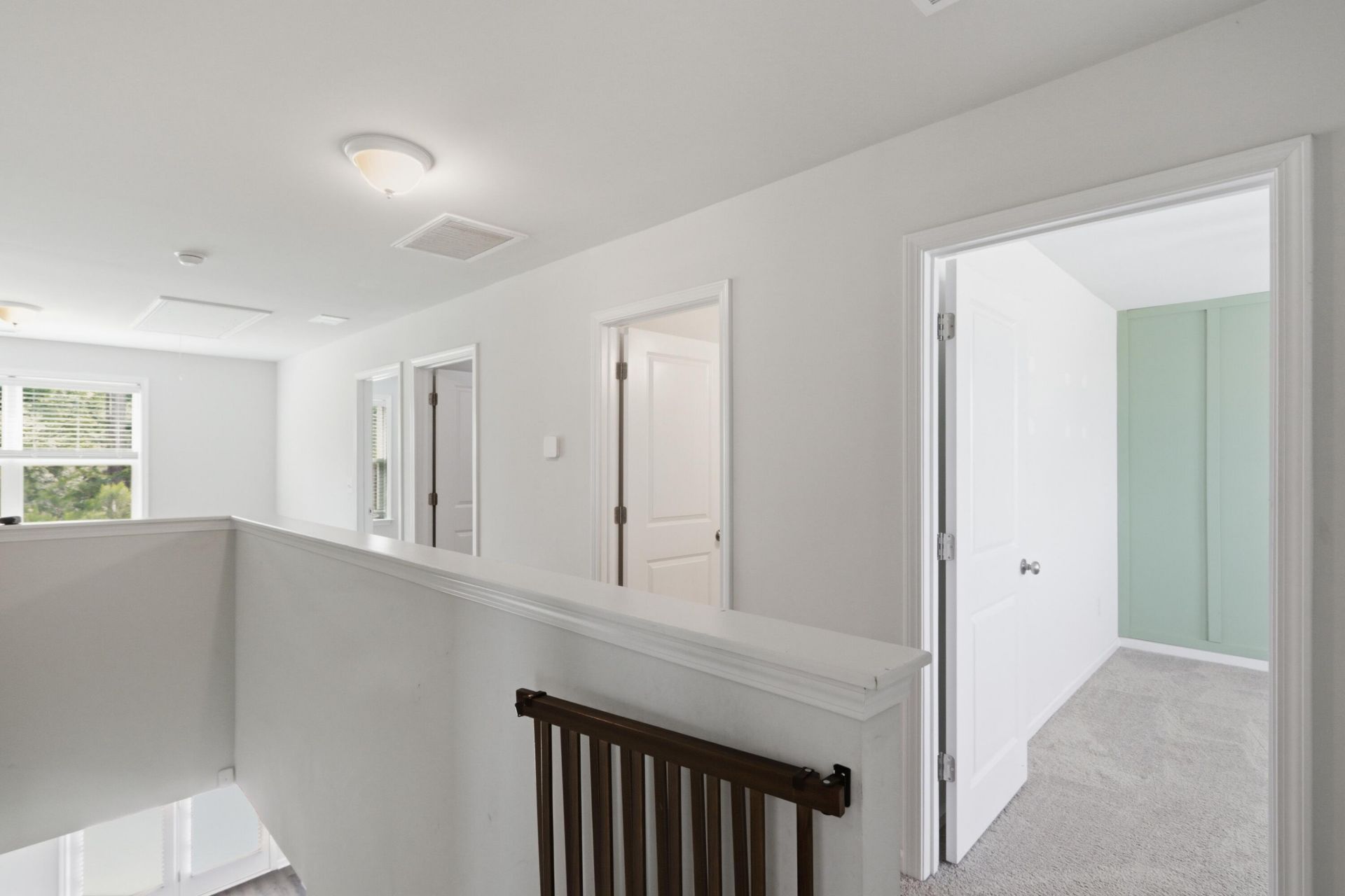 165 Clydesdale Circle Photo 18