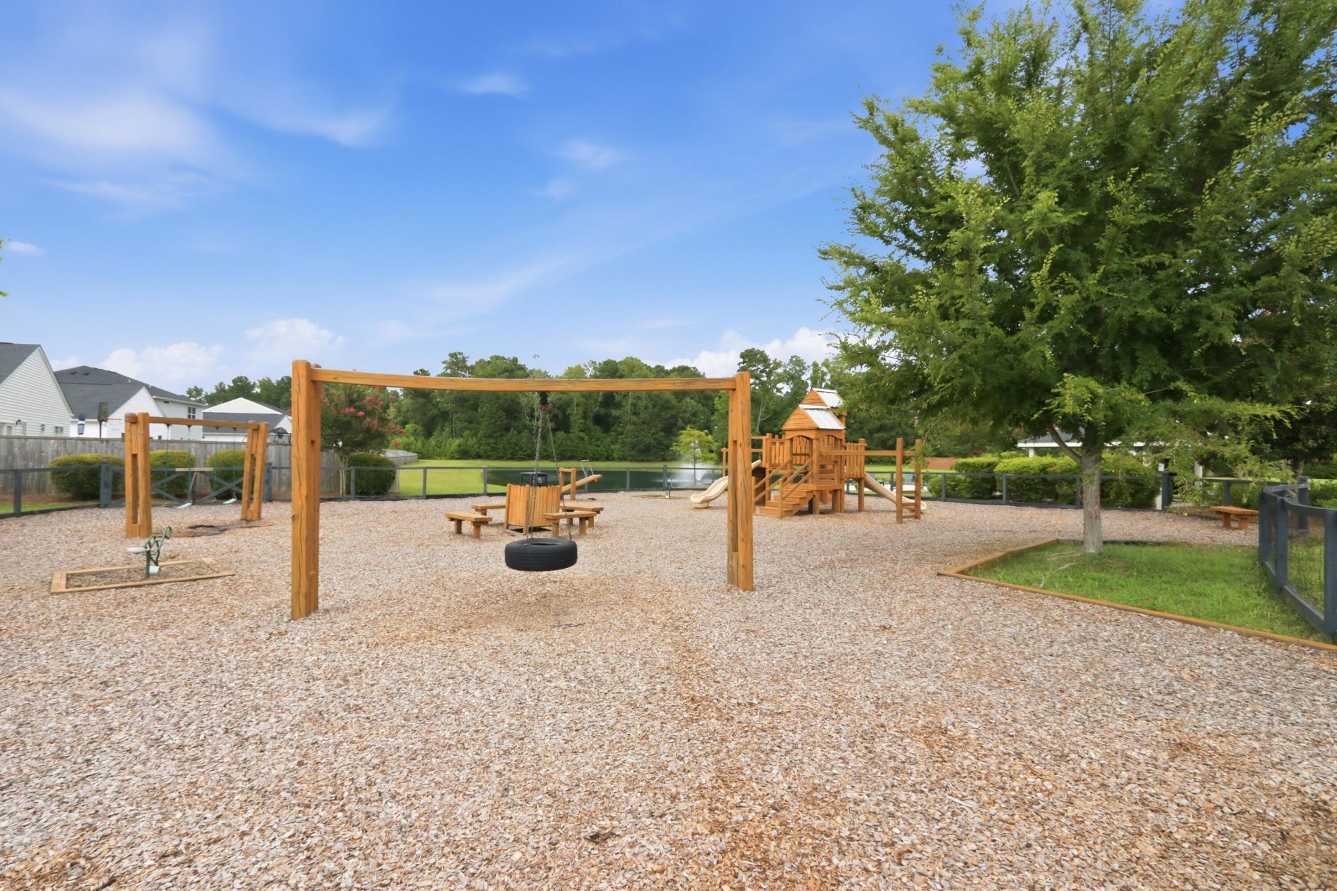 165 Clydesdale Circle Photo 31