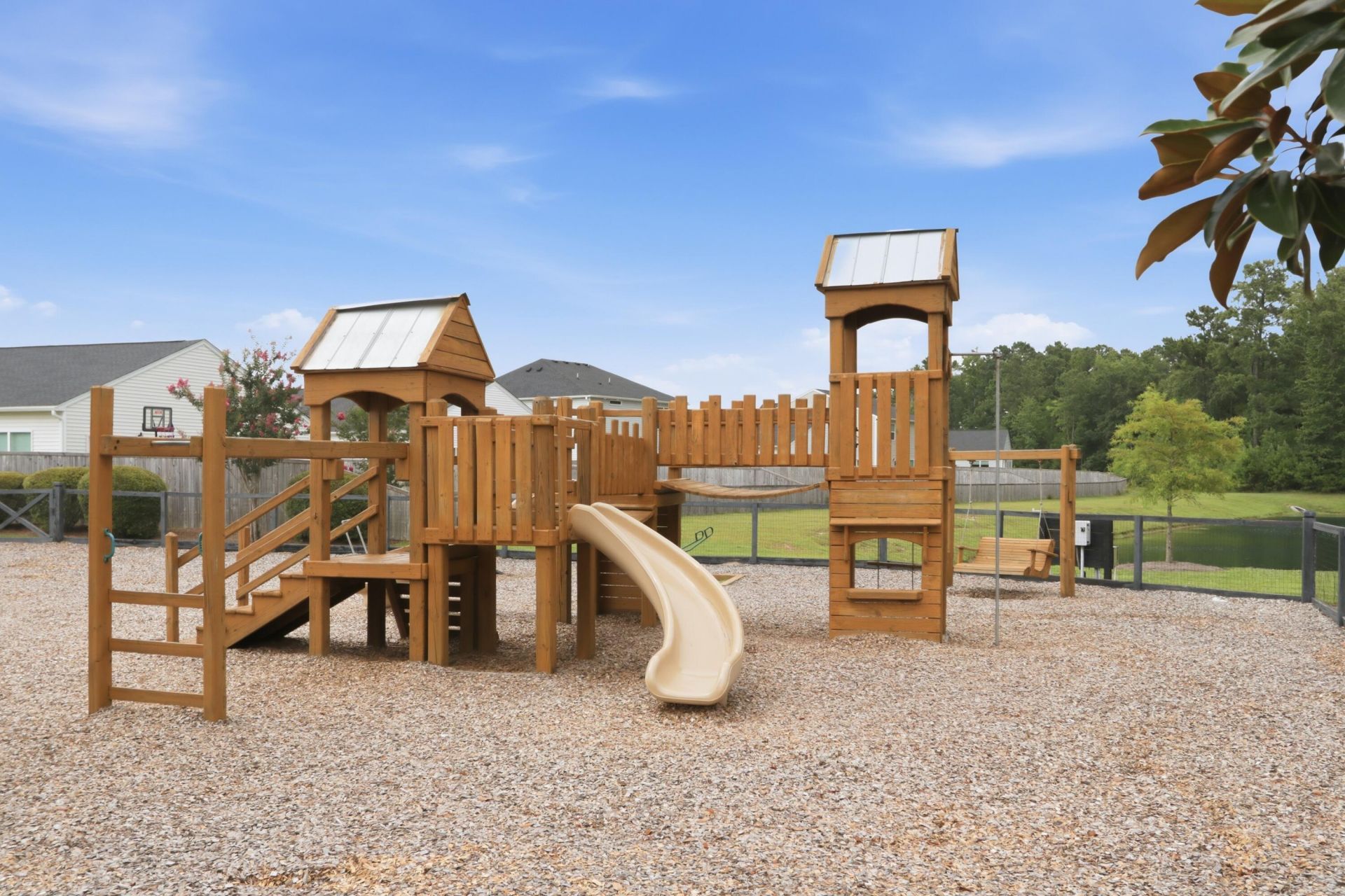 165 Clydesdale Circle Photo 34