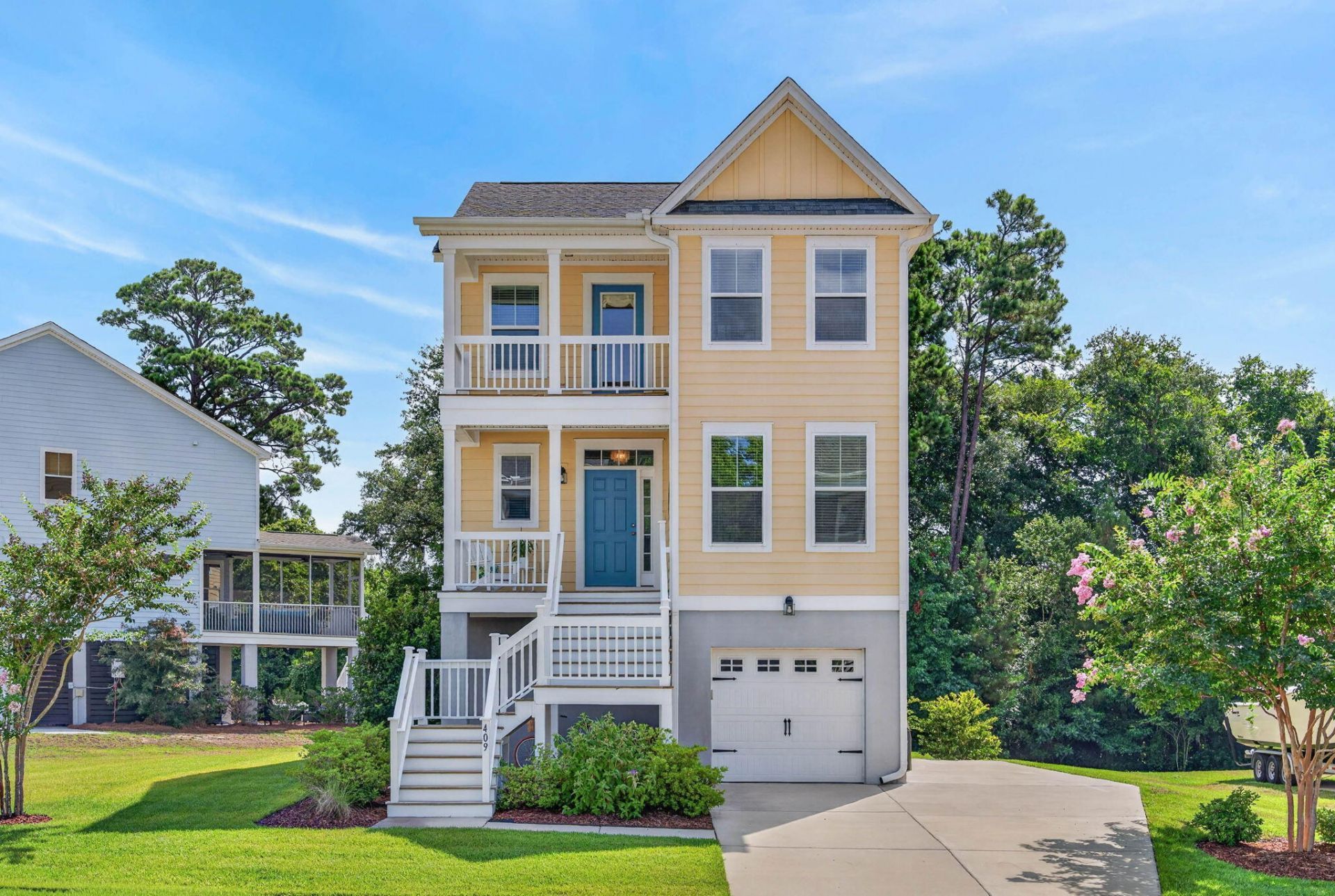 409 Topsail Court Photo 2