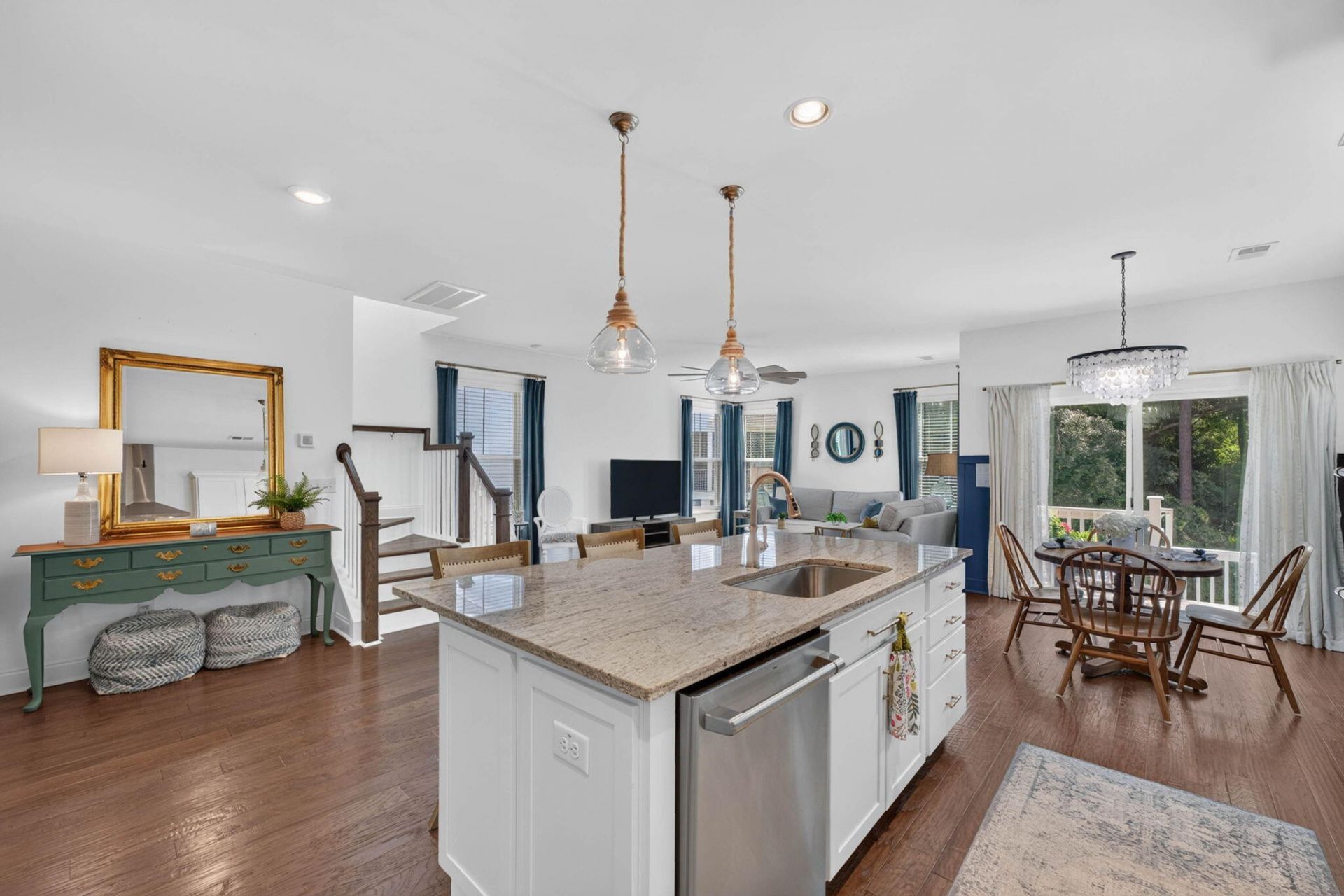 409 Topsail Court Photo 22