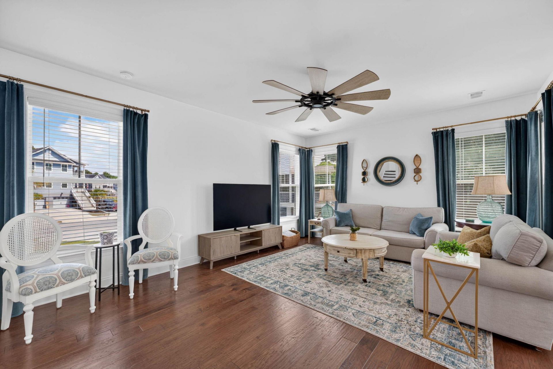 409 Topsail Court Photo 28