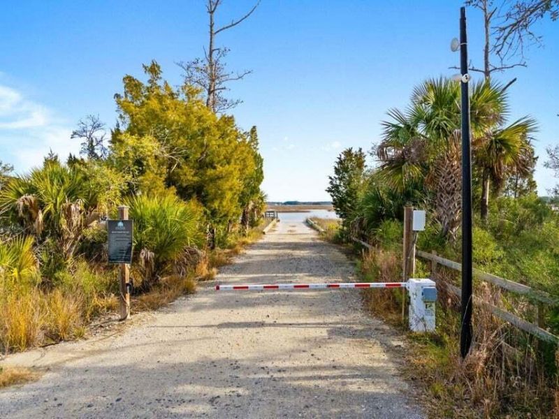 409 Topsail Court Photo 82