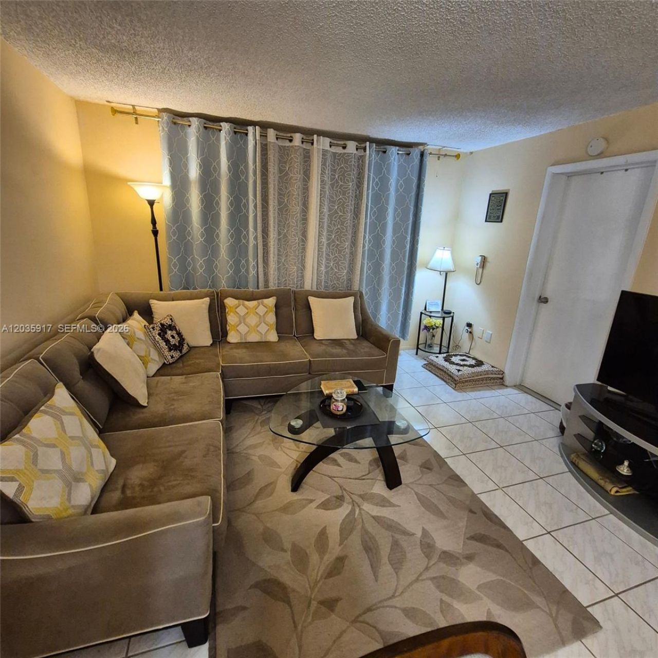 8460 Sunrise Lakes Blvd , Unit 210, Sunrise, FL 33322 Photo