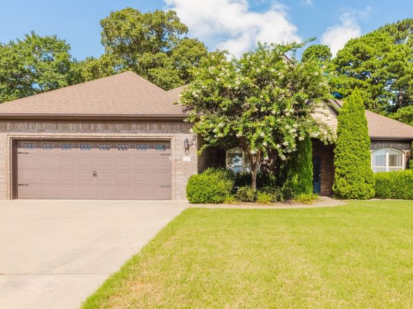 907 Hunter Lee Drive , Bryant, AR 72022