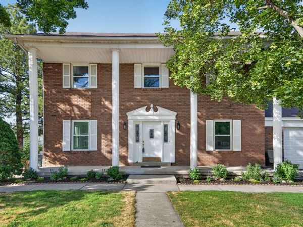 5473 S WALDEN WOOD CIR W, Murray, UT 84123