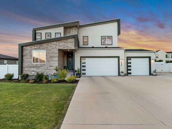 8338 S BOREALIS CT , West Jordan, UT 84088