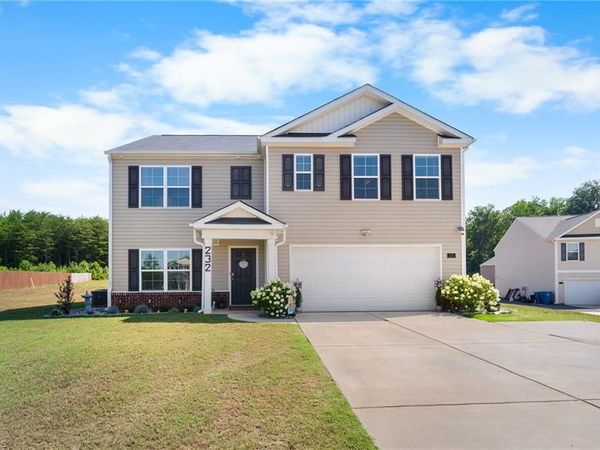 232 Culloden Drive , Mocksville, NC 27028