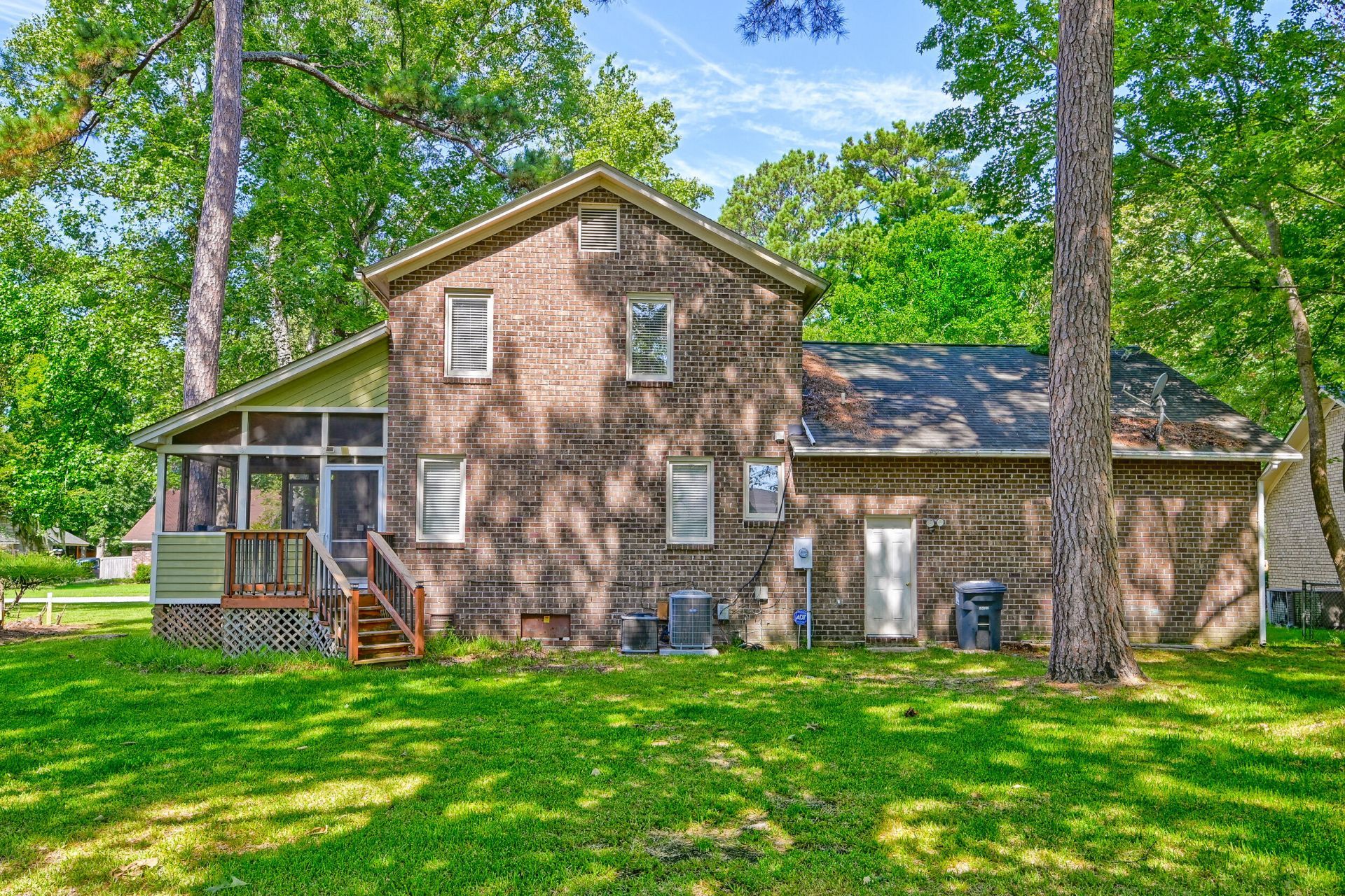 106 Laurels Curve Photo 38