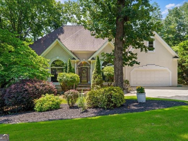 2172 Major Loring Way SW, Marietta, GA 30064
