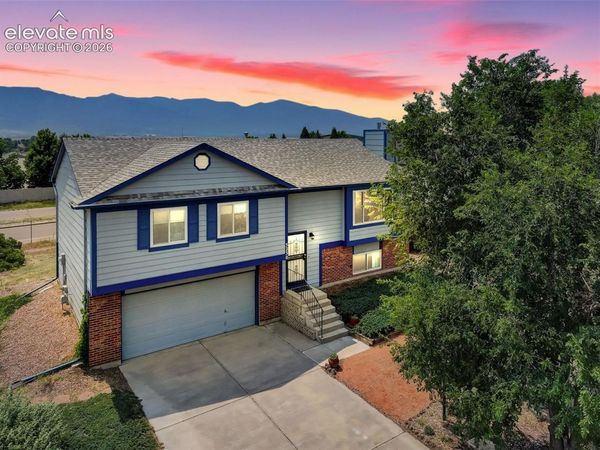 5230 Bradley Circle, Colorado Springs, CO 80911